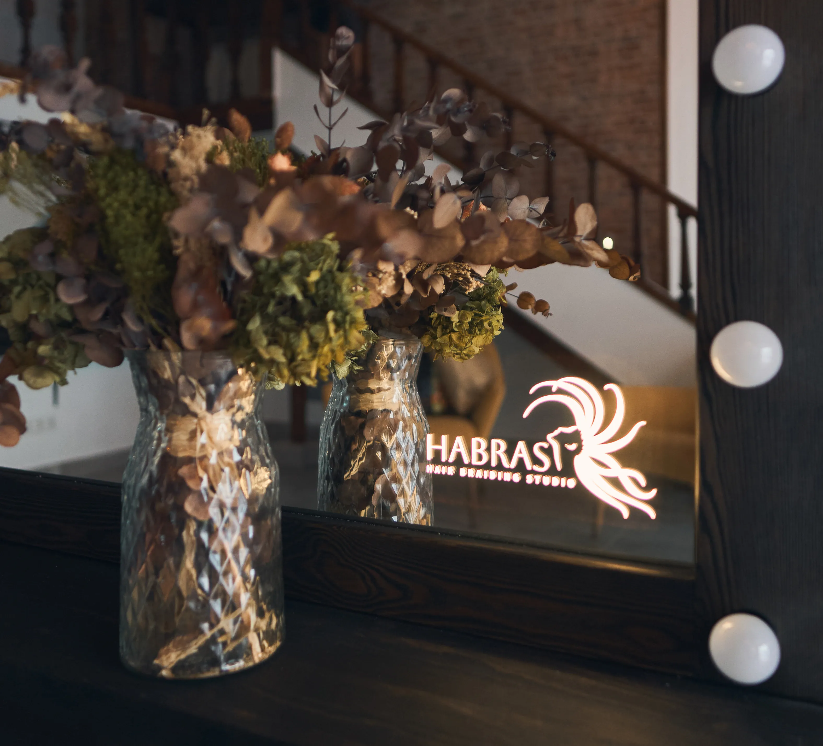 About-Us-HABRAS-Hair-Braiding-Studio-c-San-Fernando-32-Alicante-Spain.jpg